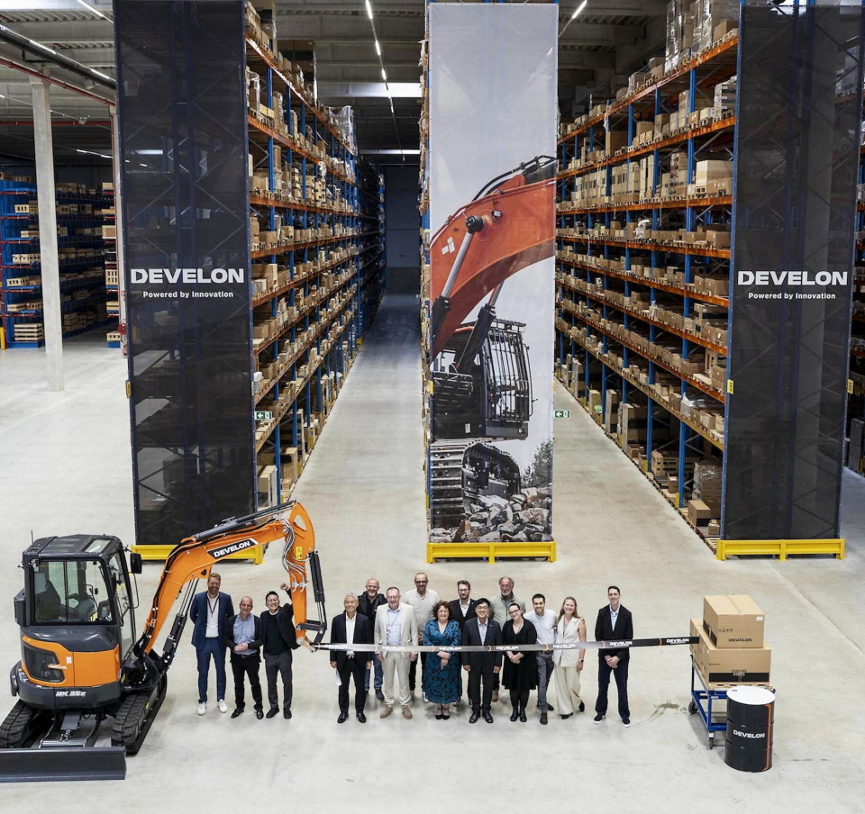 DEVELON: Nytt senter for deler og logistikk i Belgia.