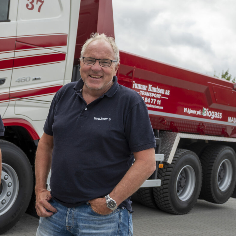 STARTET BAK RATTET: NÅ har Frank mottatt Norges Vels fortjenestemedalje etter 40 år i Gunnar Knutsen AS, selskapet der han startet som sjåfør og endte opp som daglig leder.