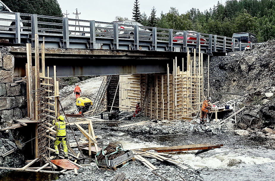 Stenger E134 vest for Kongsberg for å montere bro