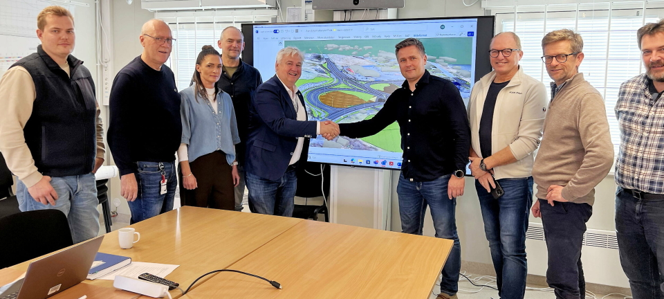 Signerte kontrakt for ombygging av E39 Veibustkrysset