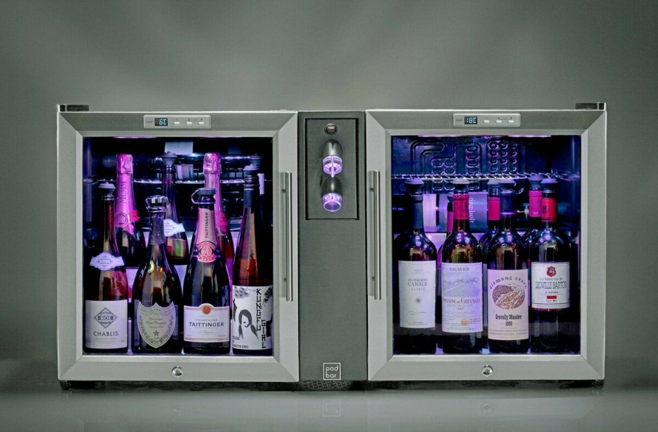 NYTT: Det nye Le Verre de Vin Pod Bar-systemet er en komplett løsning som kombinerer Le Verre de Vin-teknologien med tempererte vinskap spesielt tilpasset åpnede flasker.