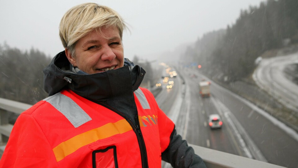 Elin Bustnes Amundsen i Statens vegvesen understreker meget sterkt at det ikke er gitt at E18-etappen i Hobøl blir 200 millioner kroner dyrere enn ventet. Foto: Per Dagfinn Wolden