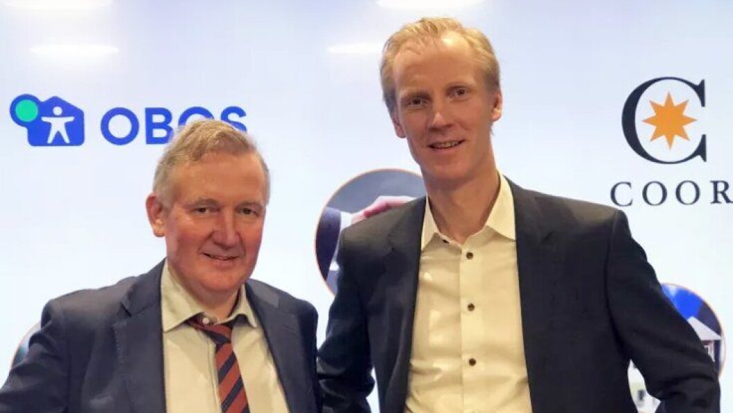 Nils Morten Bøhler (t.v.), konserndirektør for eiendom i Obos og Nikolai Utheim, administrerende direktør i Coor Service Management AS signerte avtalen 9. januar 2018. Foto: Coor Nils Morten Bøhler (t.v.), konserndirektør for eiendom i Obos og Nikolai Utheim, administrerende direktør i Coor Service Management AS signerte avtalen 9. januar 2018. Foto: Coor