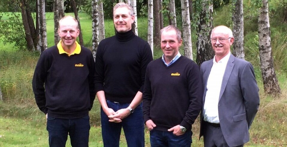 Avtalen mellom Olimb og Per Aarsleff AS ble signert i Råde i dag. Øystein og Tor-Erik Olimb signerte på vegne av Olimb, mens Peter Lystbæk og Hans Christensen signerte på vegne av Per Aarsleff AS.
