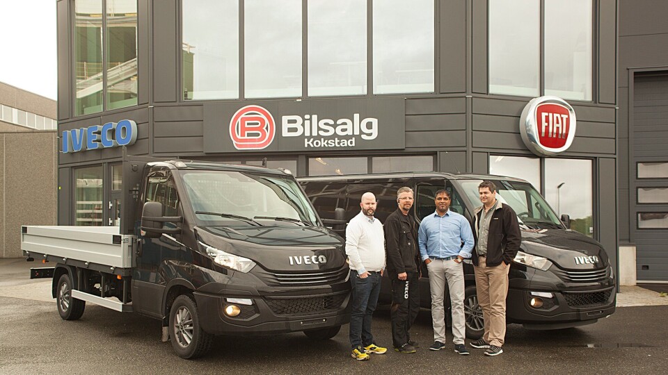 Nøkkelpersoner i Bilsalg Kokstad AS. Fra venstre; salgsansvarlig Kjetil Einarsen, delesjef Nils Arne Haukenes, eier og daglig leder Aivon Baretto og verksmester Vidar Fredriksen.