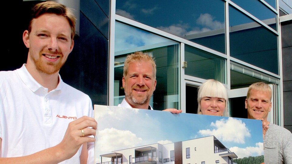 Denne kvartetten er klare for 4. byggetrinn av boligsuksessen Stadionkvartalet i Mjøndalen: Prosjekteringsleder; Ole-Kristian Sollie Eggen(t.v.) og daglig leder Kristian Lindland i Alento, prosjektsjef i Vestaksen Eiendom, Anette Gjestemoen og Vestaksens prosjektleder Arnar Jacobsson, innleid fra HR Prosjekt.
