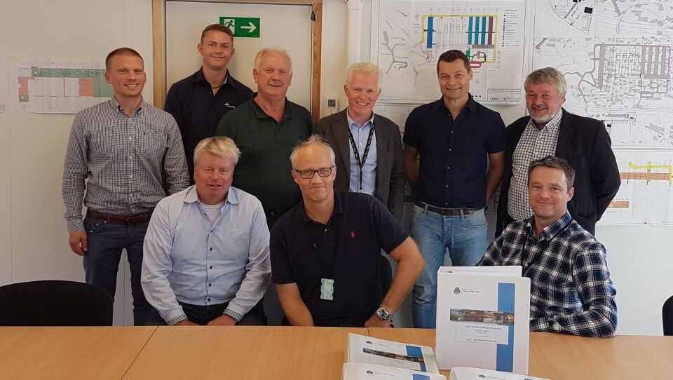 Fra venstre bak: Morten Johansen (Bravida), Øystein Tveter (Bravida), Gunnar Borgen (Bravida), Tore S. Hansen (Bravida), Mads Andrè Larsen (VAV) og Bjørn Utne (Bravida). Foran: Erik Dobloug (Bravida), Jan Kopperstad (VAV) og Espen Erland (VAV).