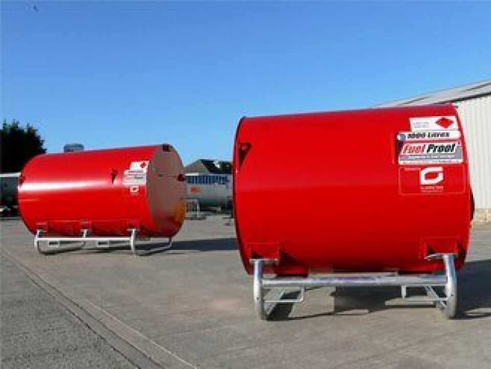 TANKENE: 1000 og 3000 liters tanker som Gjerstad Products skal selge i Norge, Sverige og Finland.