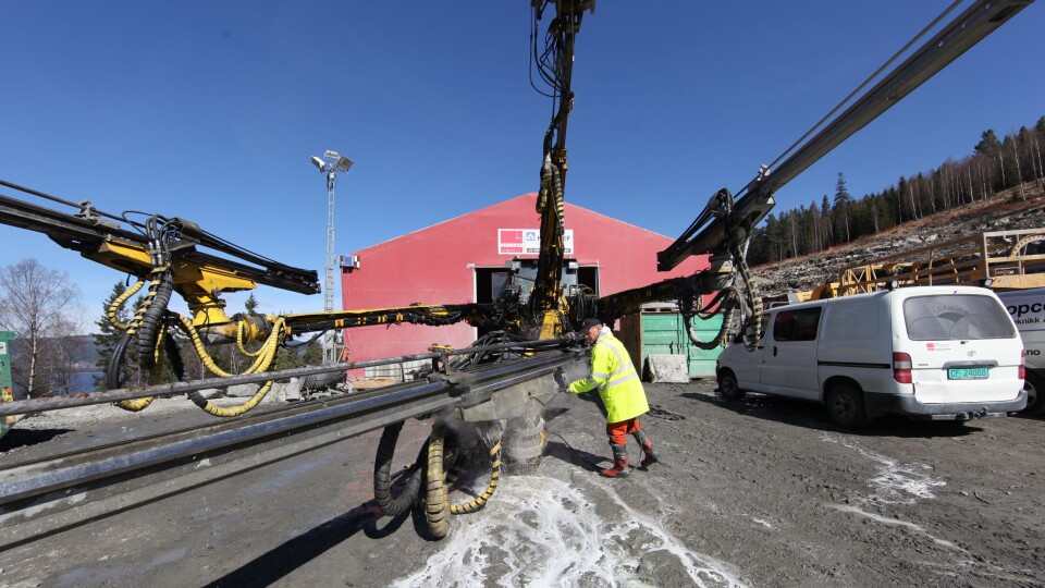 Veidekke Entreprenør er valgt til E6 Arnkvern - Moelv. Bildet er fra 2013, da Veidekke bygget på Fellesrosjektet E6 Dovrebanen, i joint venture med Hochtief Solutions AG, noen kilometer sør for Arnkvern. Hæhre Entreprenør hadde også en parsell på dette prosjektet.