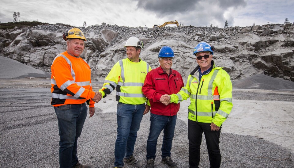 Fra venstre: Egil Rolstad (Erling Rolstad AS), Erik Wollebæk (Stange Pukk AS), Erik Munkelien (AS Maskinservice) og Trygve Ollendorff (Feiring Bruk) etablerer joint venture i Mjøsregionen.