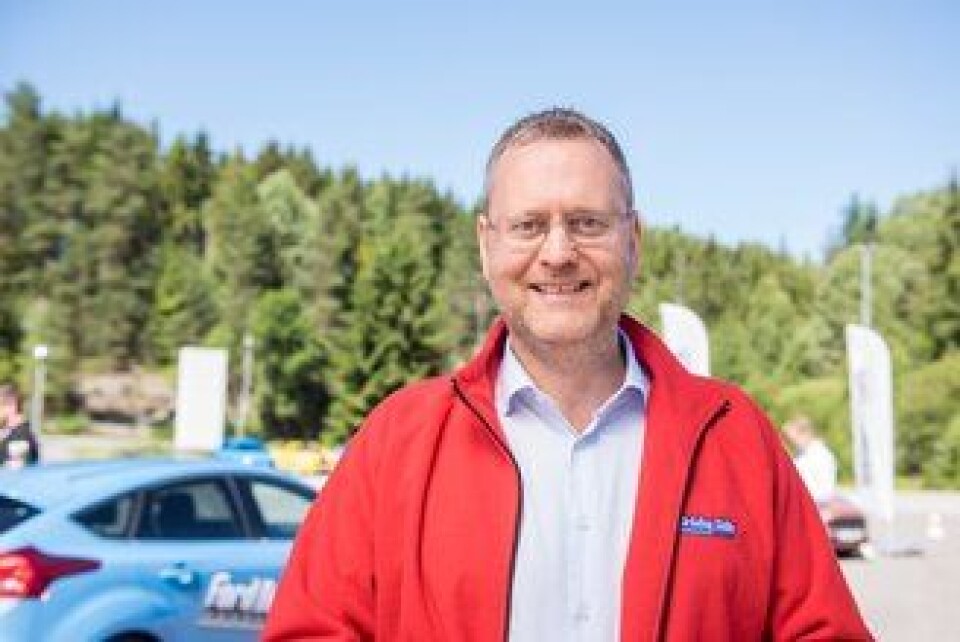 Adm. direktør i Ford Motor Norge, Per Gunnar Berg, ønsker å bidra til at færre unge omkommer eller skades i trafikkulykker.