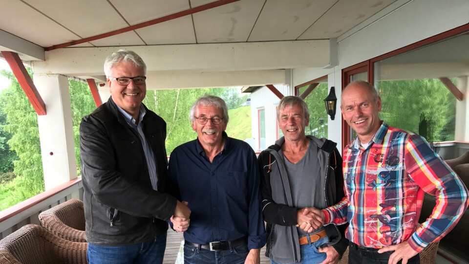 F.v: Erling Omre (daglig leder i Kynningsrud Fundamentering), Trond Båsum (daglig leder i Båsum Boring), Stein Båsum og Niils Hæsted (styrerformann i Kynningsrud Fundamentering).