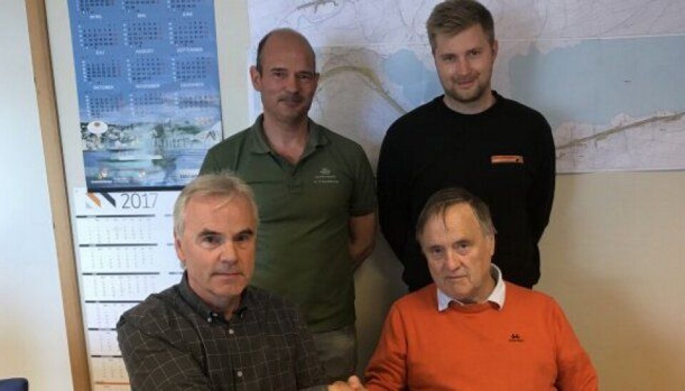 Foran fra venstre: Odd Helge Innerdal (prosjektleder Statens vegvesen) og Øystein Syltern. Bak fra venstre: Inge Tonny Nås (byggeleder Statens vegvesen) og Jo Syrstad.