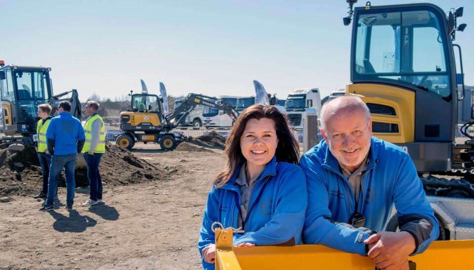 - Fredag og lørdag er alle velkomne til Volvo Anleggsdager 2017 på Jessheim, sier Linda Braathen og Torstein Magelssen i henholdsvis Volvo Maskin og Volvo Trucks.