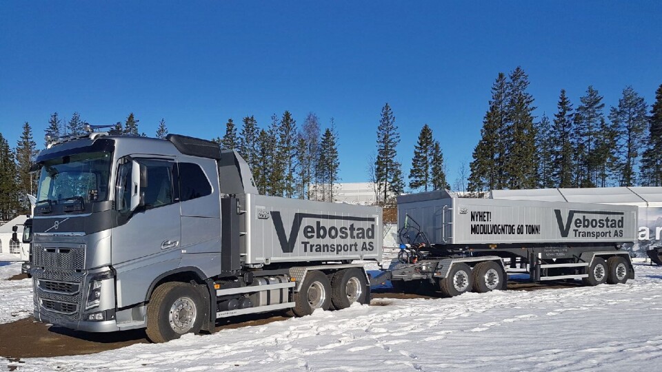 Dette settet er både en vanlig bil og et modulvogntog. Som modulvogntog er nyttelasten formidable 38,3 tonn.