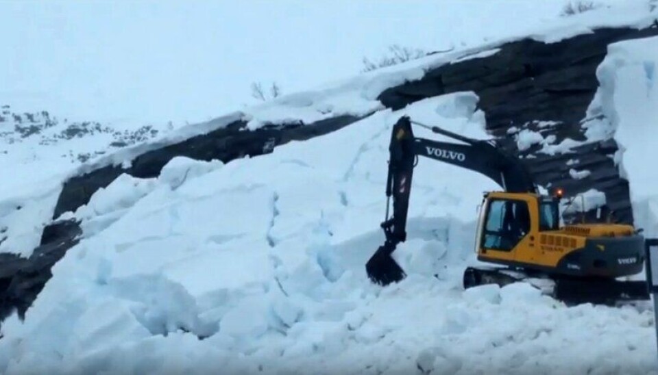Her løsner 200 kubikkmeter snø