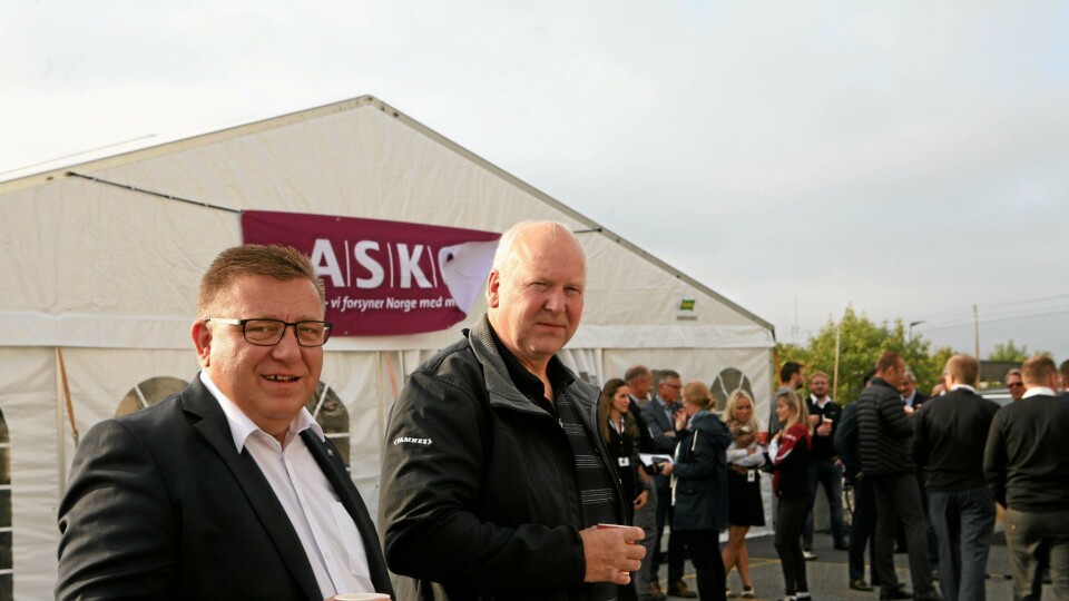 Både adm. direktør Geir A. Mo (t.v.) og forbundsleder Tore Velten i Norges Lastebileier-Forbund blir med og markerer TS-Forum som sentralt bransje-forum gjennom 30 år.