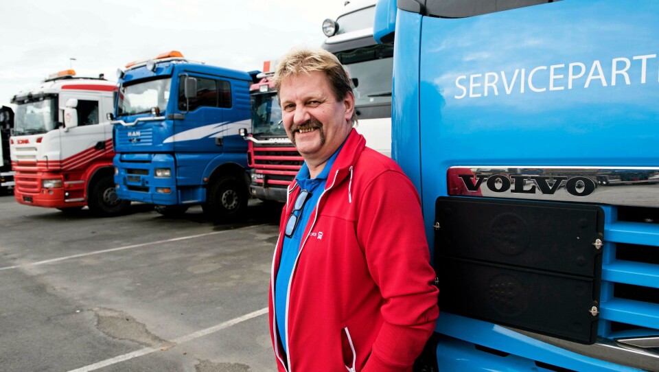 Oddvar Nesse - Volvo selger hos Trucknor som lager særegne annonser på Finn.no. Dette bildet sto på trykk i Anlegg&Transport nummer 1, 2015.