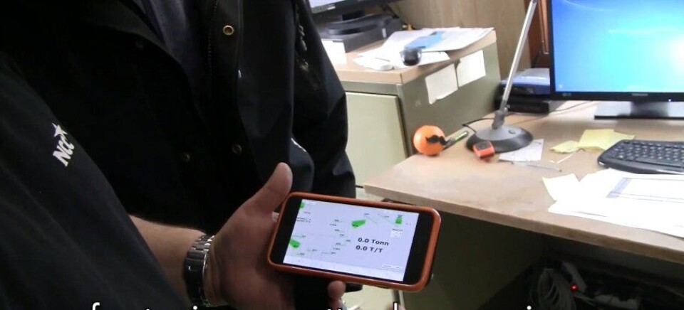 Styrer steinproduksjonen fra smarttelefon