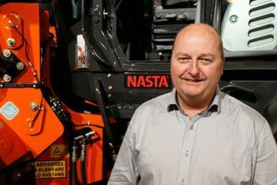 SPENNENDE: Adm. direktør Tom Johansen sier Nasta AS vurderer å registrere eget varemerke på de elektriske maskinene de har bygget ved spesialavdelingen i Larvik.