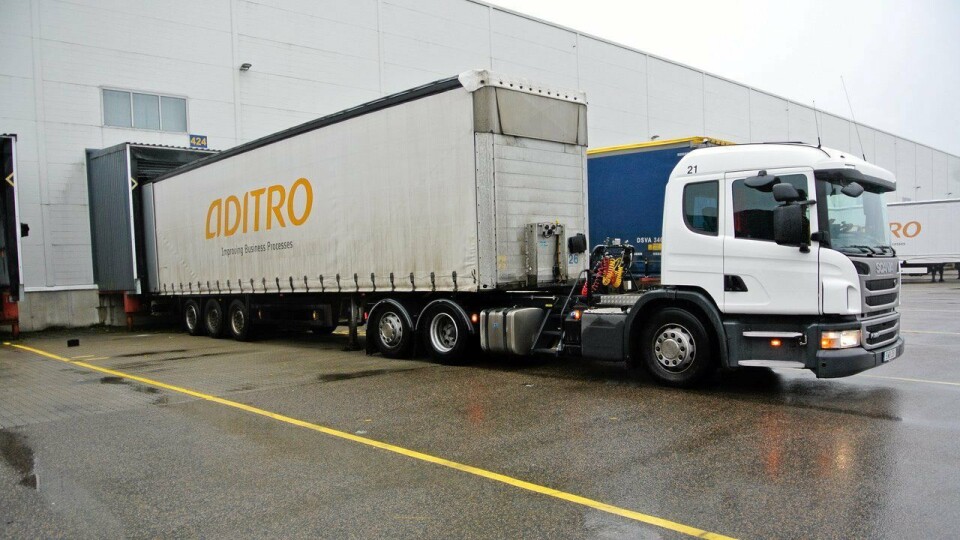 IKEAs trekkvogner og fleksibiler er fra Scania, og de har Allisons helautomatiske girkasser fra 3000-SeriesTM. Kjøretøyene er spesialkonstruerte med lowentry-hytter som er flyttet fremover.