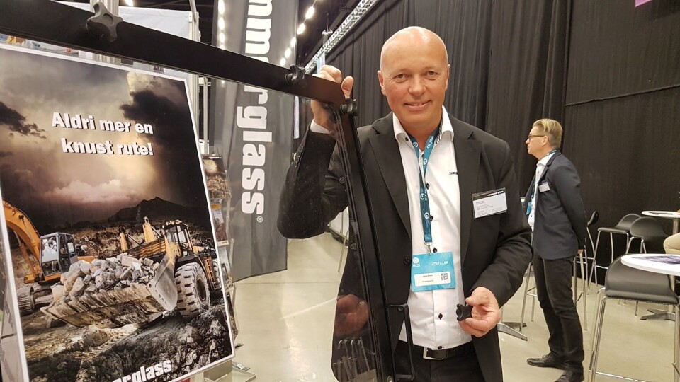 Adm. direktør i Hammerglass AB var på Arctic Entrepreneur på Gardermoen i januar 2017 med stand. Han holdt også et innlegg på sprengningsseminaret på arrangementet.