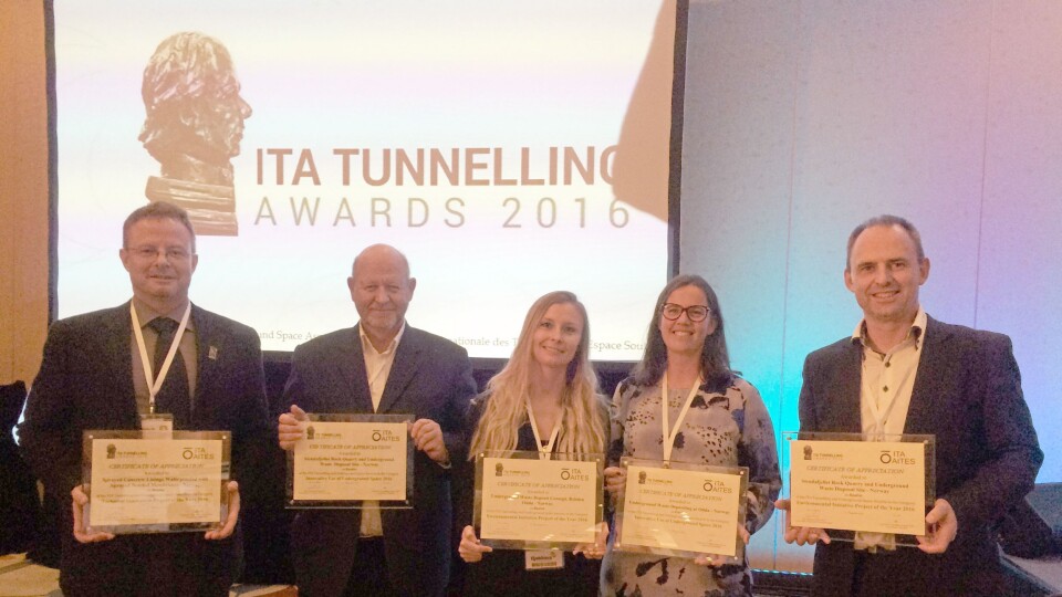 Finalister til ITA Tunneling Award 2016 i Singapore. Fra venstre: Karl Gunnar Holter, NTNU i Technical innovation of the year, Frode Siljeholm Arnesen , Anne Hommefoss, Elisabeth Grasbakken, alle fra Multiconsult og Ivar Nødtvedt fra Fana Stein og Gjennvinning Stendafjellet i kategori Innovative use of underground and Environmental initiative of the year.