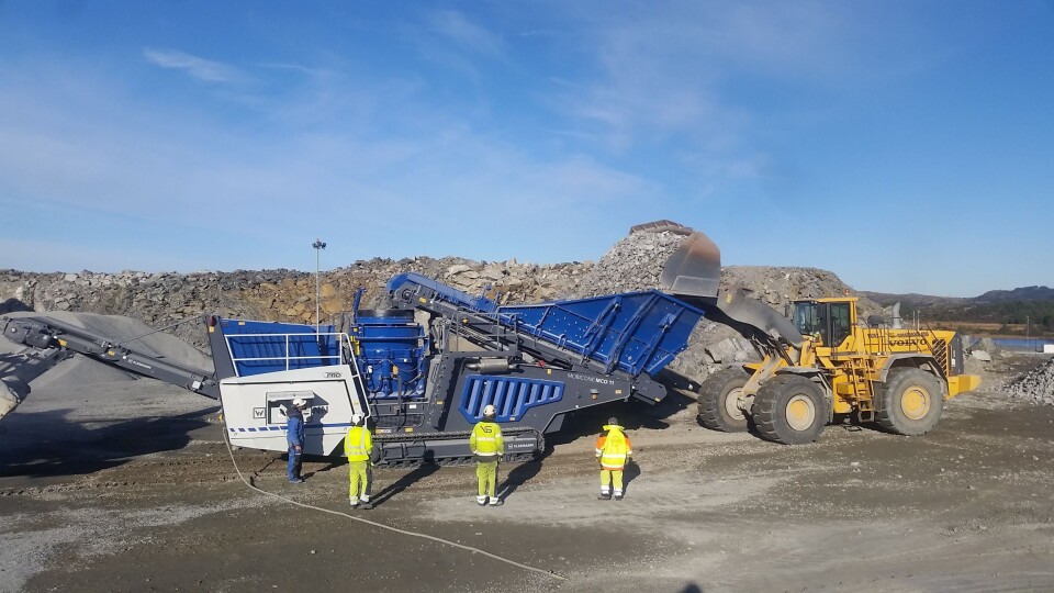 Kleemann-knuseren MCO 11 Pro på 48 tonn skal testes av Vassbakk & Stol frem mot jul. Kleemann-knuseren MCO 11 Pro på 48 tonn skal testes av Vassbakk & Stol frem mot jul.