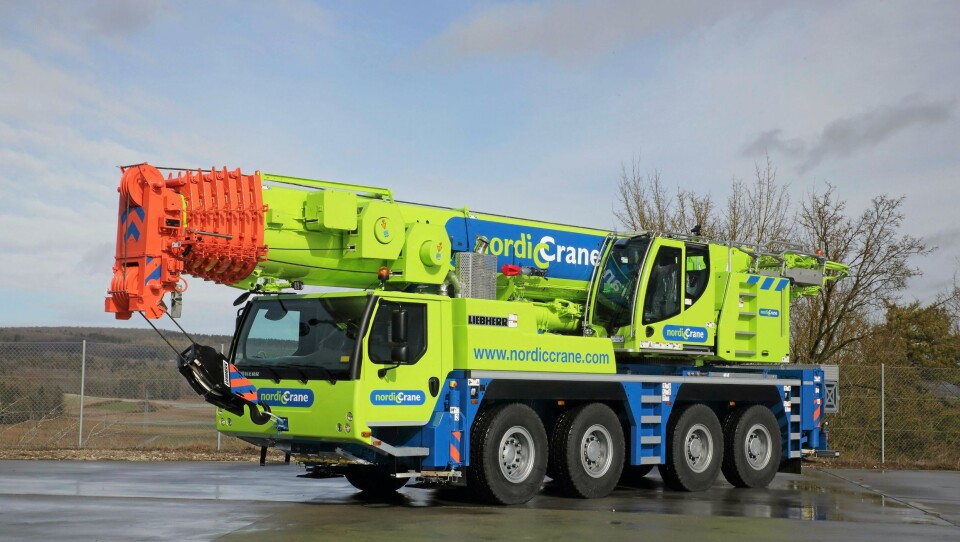 Daglig leder Roy Otto i Nordic Crane Vest avviser at selskapet benytter seg av ulovlig overtid.
