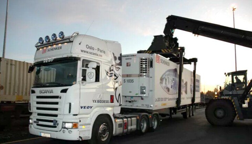 Streiken blant lokførerne fører gods fra jernbane over på vei. Ledelsen i Schenker frykter deler av denne transporten aldri finner veien over på bane igjen når streiken er over.