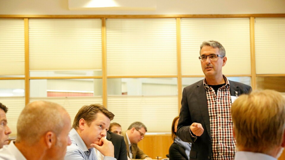 Matteo Ortu fra Acciona Ghella Joint Venture (Follobanen) var en av dem som holdt innlegg for nærmere 70 personer i salen på arrangementet som ble holdt hos Norconsult i Sandvika.