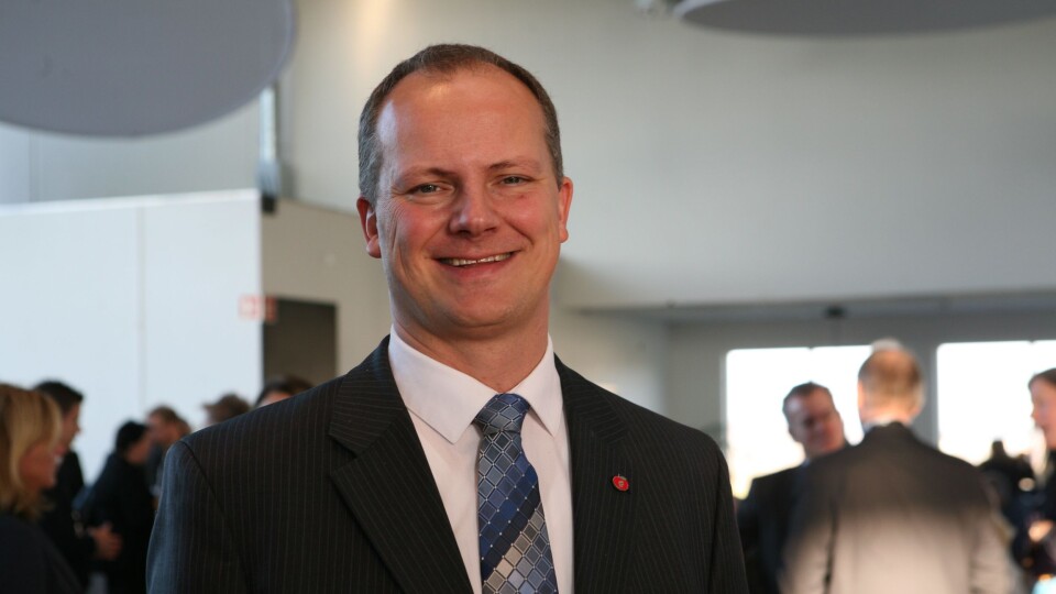 Samferdselsminister Ketil Solvik-Olsen ønsker å bygge og vedlikeholde landets infrastruktur bedre med en «ny og bedre organisering». Arkivbilde fra 2014.