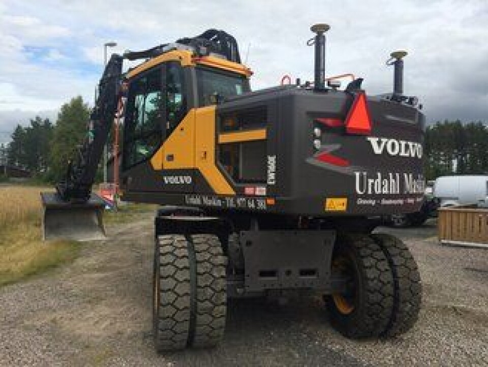 Urdahl Maskins Volvo EW160E har Leica maskinstyring og Steelwrist 3-D Bridge.
