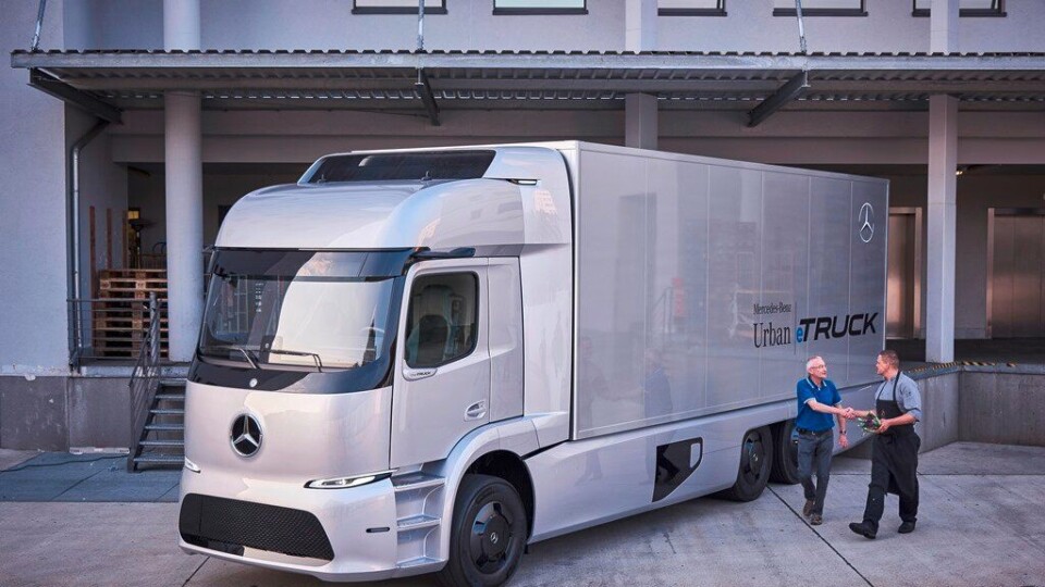 Mercedes-Benz Urban eTruck er futurisk å se på, men er likevel slik spesifisert at den kan være produksjonsklar i løpet av relativt kort tid.