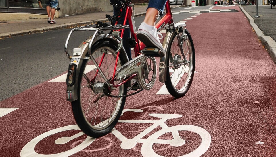 Rød asfalt i Markveien i Oslo. Fotograf: Haakon Hoseth
