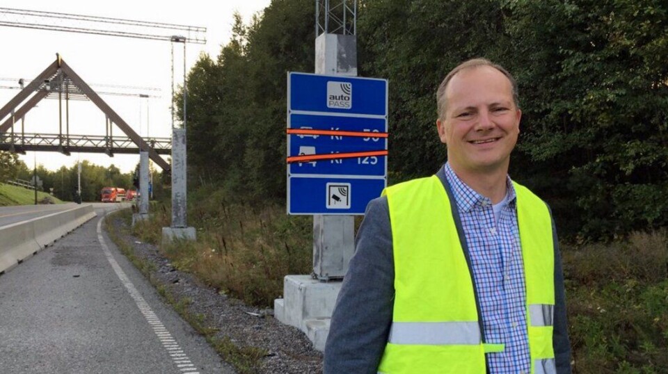Ketil Solvik-Olsen var på plass for å markere at det etter 16 år nå er slutt på bomoenger ved passering av Oslofjordtunnelen.