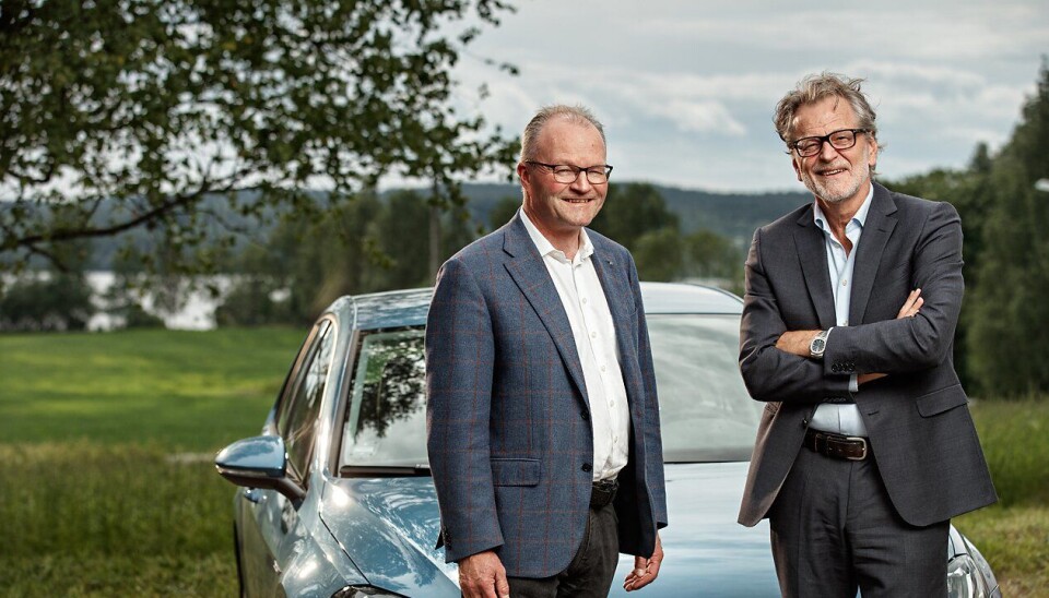 Pål Syversen (t.v.) fratrer som konsernsjef i Møllergruppen og går inn i en rolle som direktør og ressurs for styret og sin etterfølger. Harald Møller ville gjerne at Syversen skulle fortsatt som toppleder i konsernet.