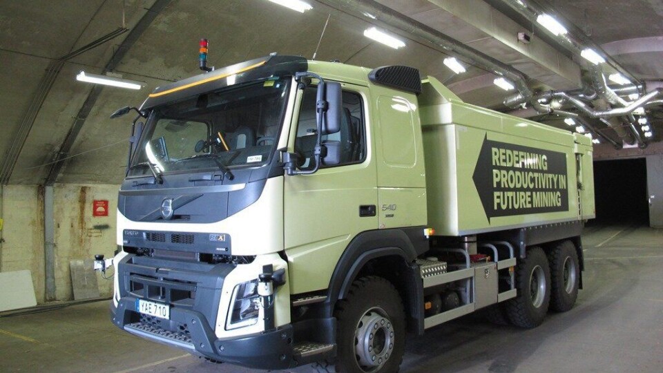 Volvo FMX 540 utstyrt for helautomatisk kjøring i en gruve.