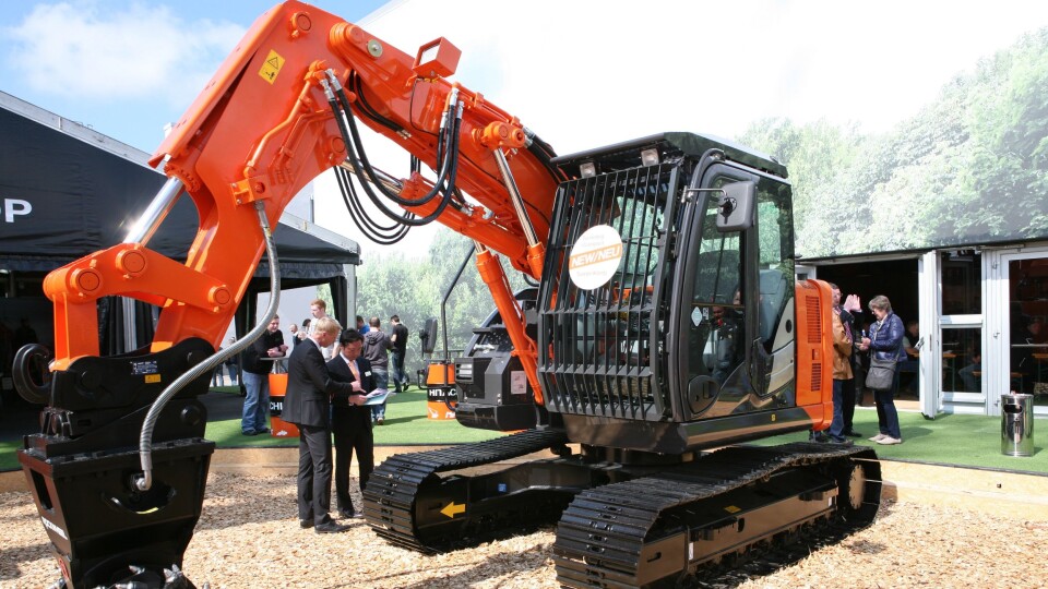 17,5-tonneren ZX135US-5 SRF er spesialkonstruert for tunnelarbeid.