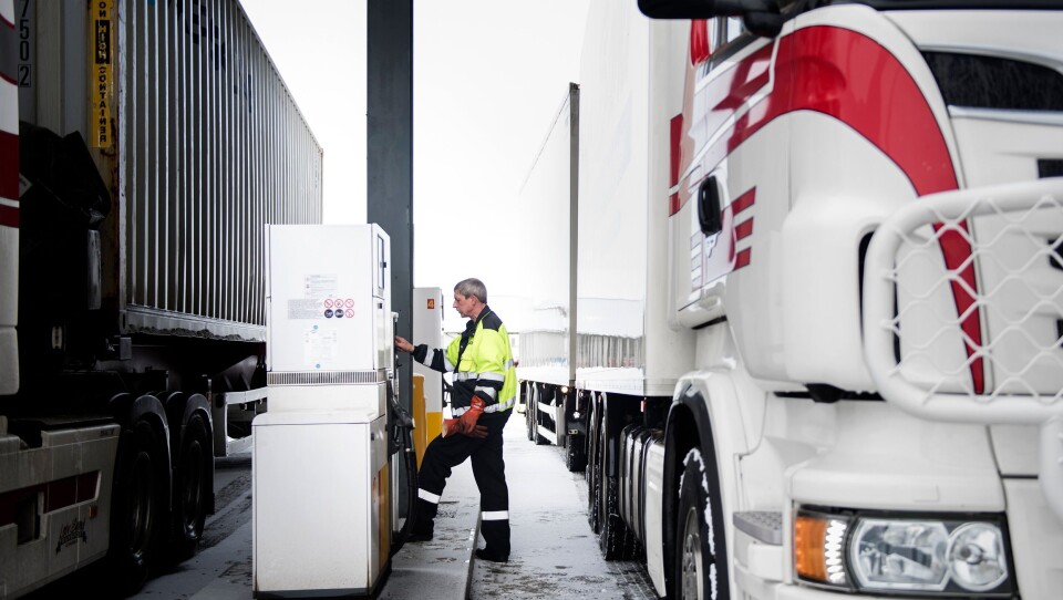Leiv Sand Transport er lokalisert i Levanger i Nord-Trøndelag, og frakter møbler, containere, kjøle- og frysevarer og annet gods i hele landet.