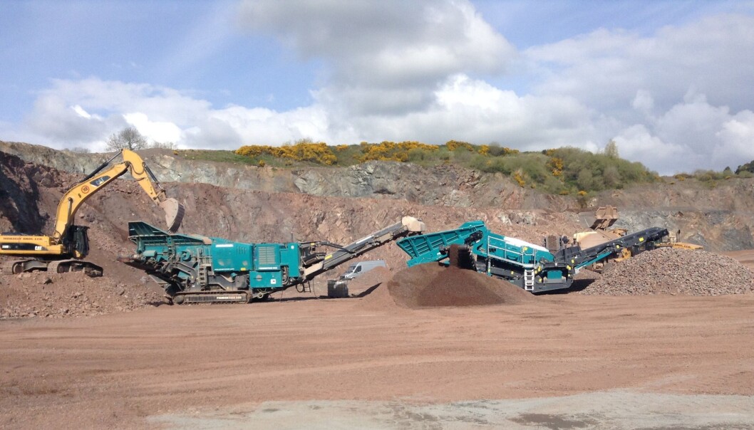 Powerscreens nylanseringer på Bauma, Premiertrack 600 og sikteverket Warrier 1400XE, hvor sistnevnte tar ut strøm via kabel fra Premiertrak 600. Powerscreens nylanseringer på Bauma, Premiertrack 600 og sikteverket Warrier 1400XE, hvor sistnevnte tar ut strøm via kabel fra Premiertrak 600.