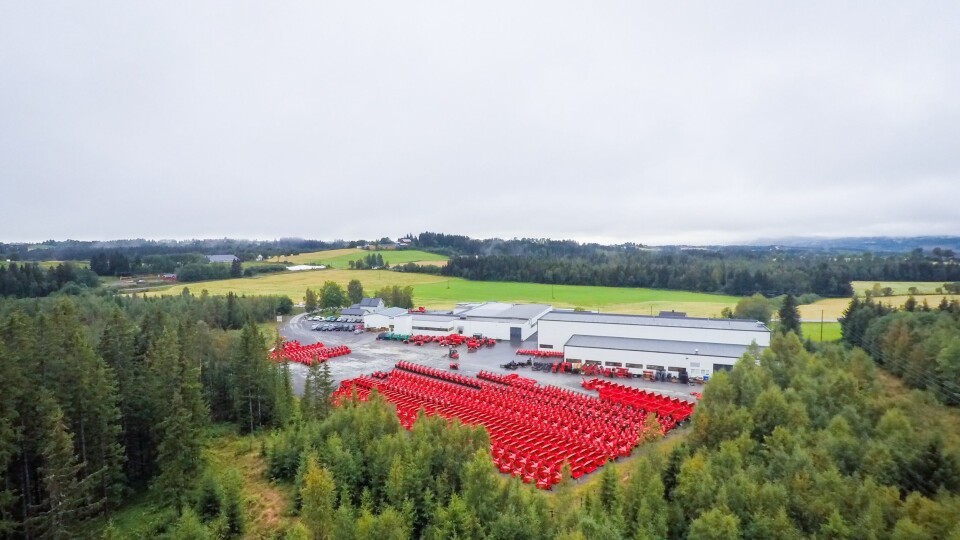 Tokvam produserte 1100 maskiner i løpet av 2015 ved sin fabrikk på Toten.