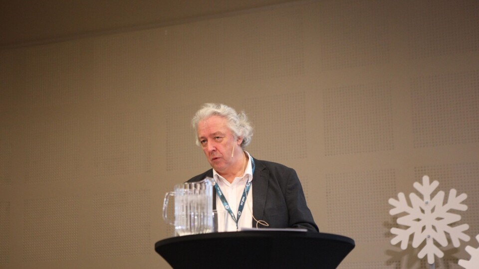 Sjefingeniør i Vegdirektoratet, Ole Sverre Molstad, på talerstolen Arctic Entreprenør på Gardermoen 20. januar 2016.