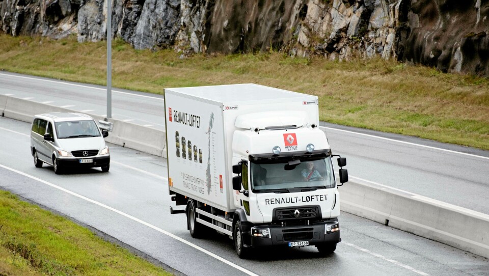 Renault D18 Wide er en behagelig tung, distribusjonsbil, også i bytrafikken.