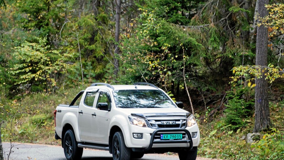POPULÆR: Isuzu D-max har vært en populær pick-up de siste årene i Norge.  Mye bil for pengene, men noe sjenerende støy i kupeen.