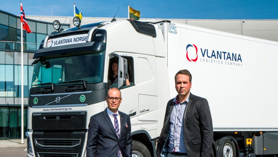 Jarkko Aine, adm. direktør for Volvo Trucks Litauen og Vladas Stončius, direktør for Vlantana Norge AS. Alle