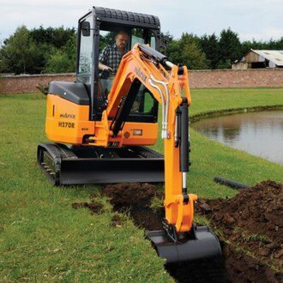 2,7-tonneren Hanix H27DR er en av maskinene som kommer til Norge i løpet av høsten. Den drives av en Kubota-motor på 14,4 kW.