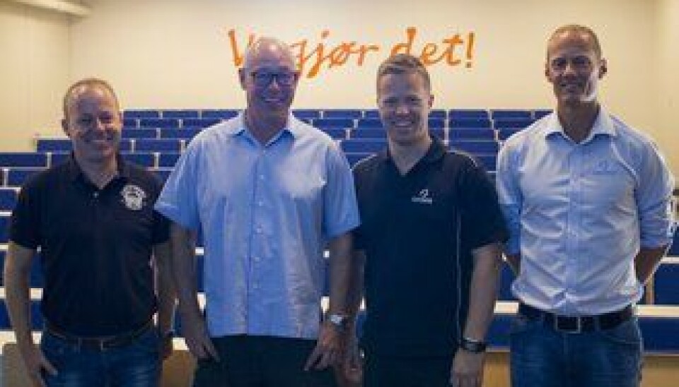 Fornøyde partnere, fra venstre: konsernsjef i Isachsen Kent Jensen, direktør for Divisjon Anlegg Anders Høiback, styreleder i NOSB Per Erik Kristiansen og administrativ leder i NOSBPeder Udnæs.