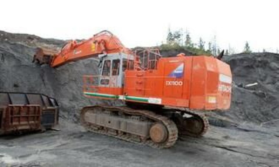 En Hitachi EX1100 gjorde gravejobben i bruddet for inntil ett år siden. Nå er den solgt.