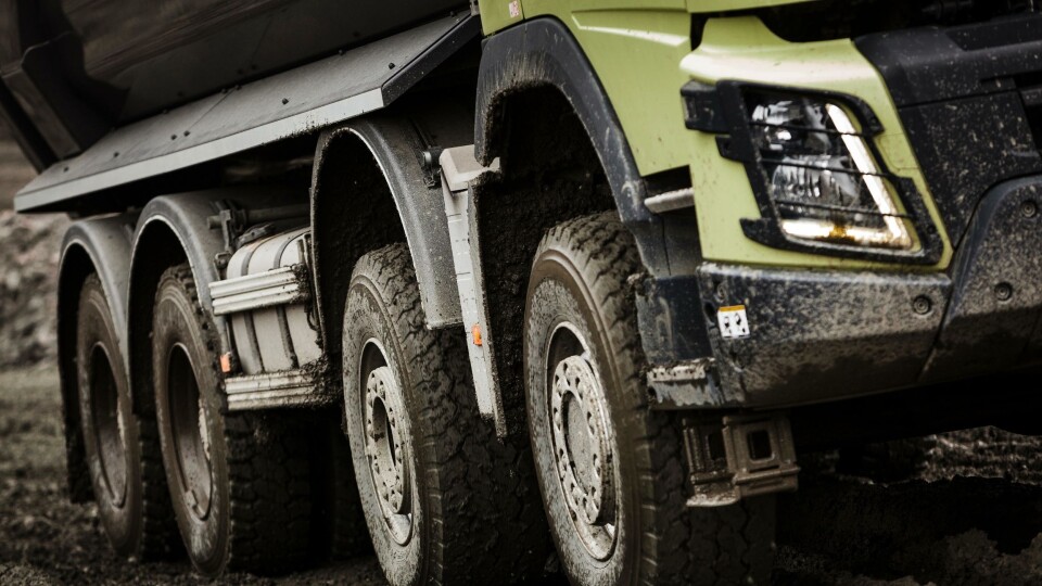 Volvo først med automatisk allhjulsdrift